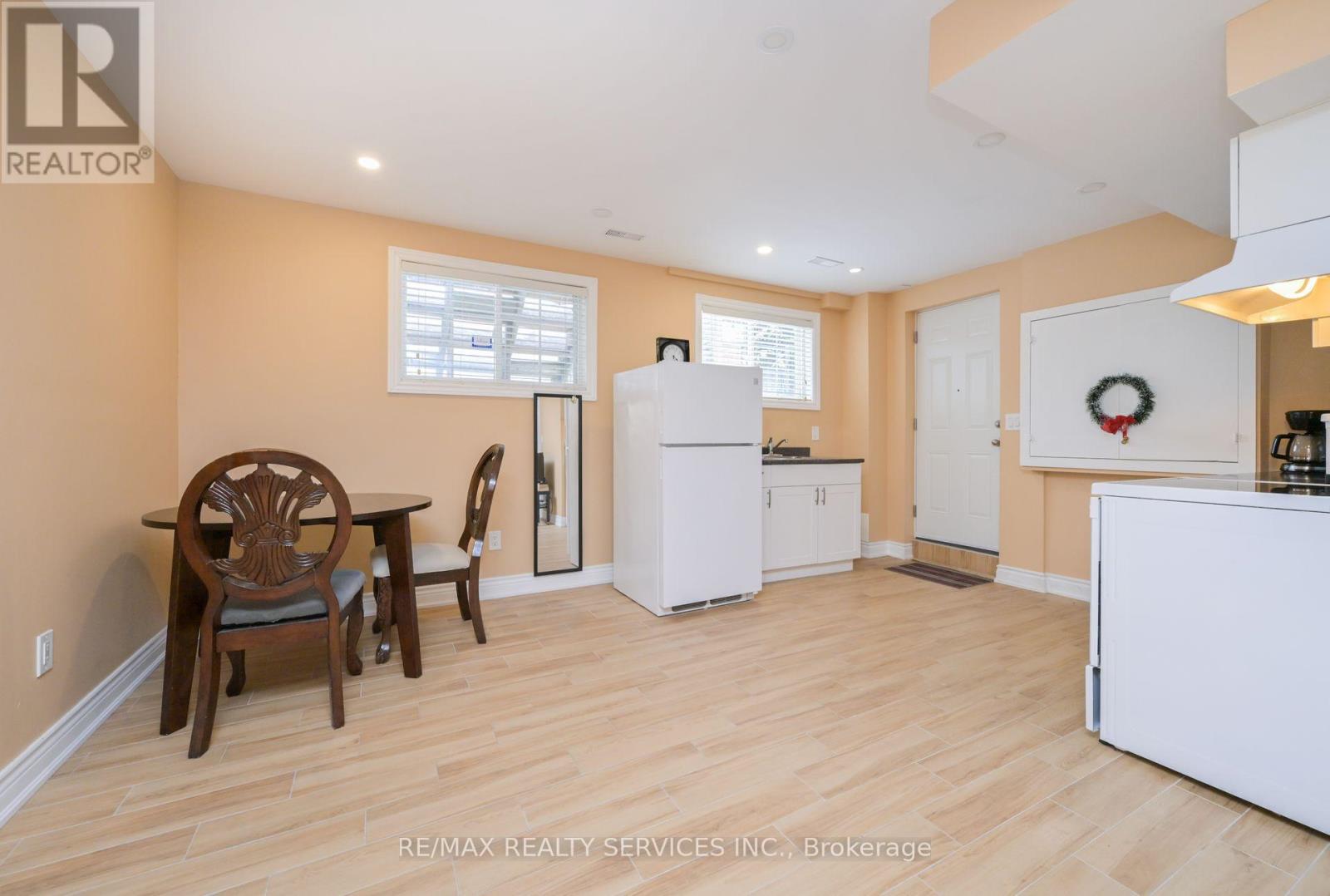42 Brambirch Crescent, Brampton, Ontario  L7A 1V1 - Photo 28 - W13630148