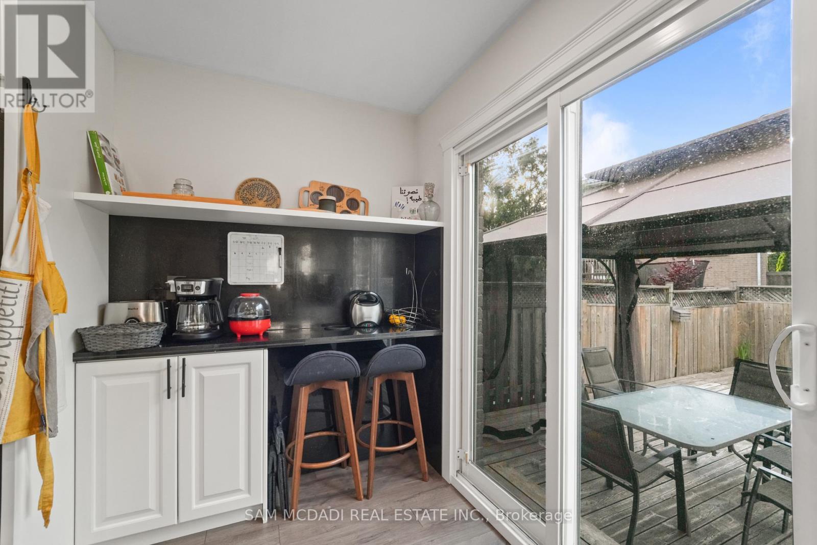 6251 Saltmarsh Court, Mississauga, Ontario  L5N 5V9 - Photo 19 - W13630208