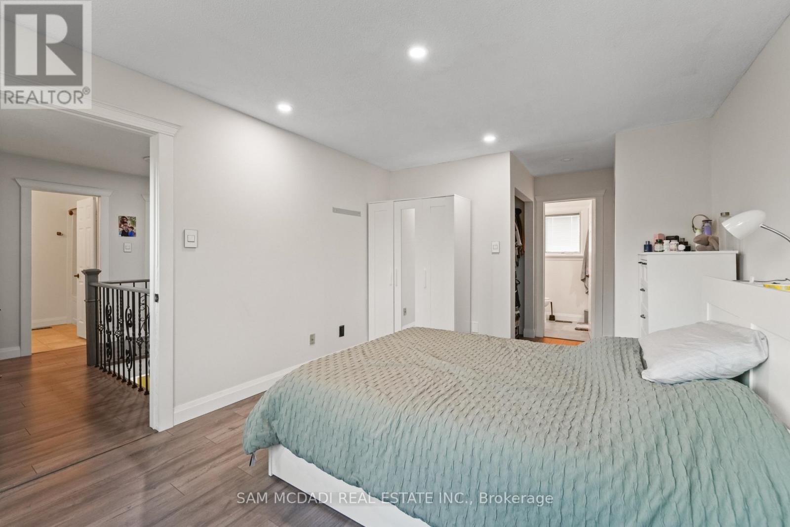6251 Saltmarsh Court, Mississauga, Ontario  L5N 5V9 - Photo 22 - W13630208