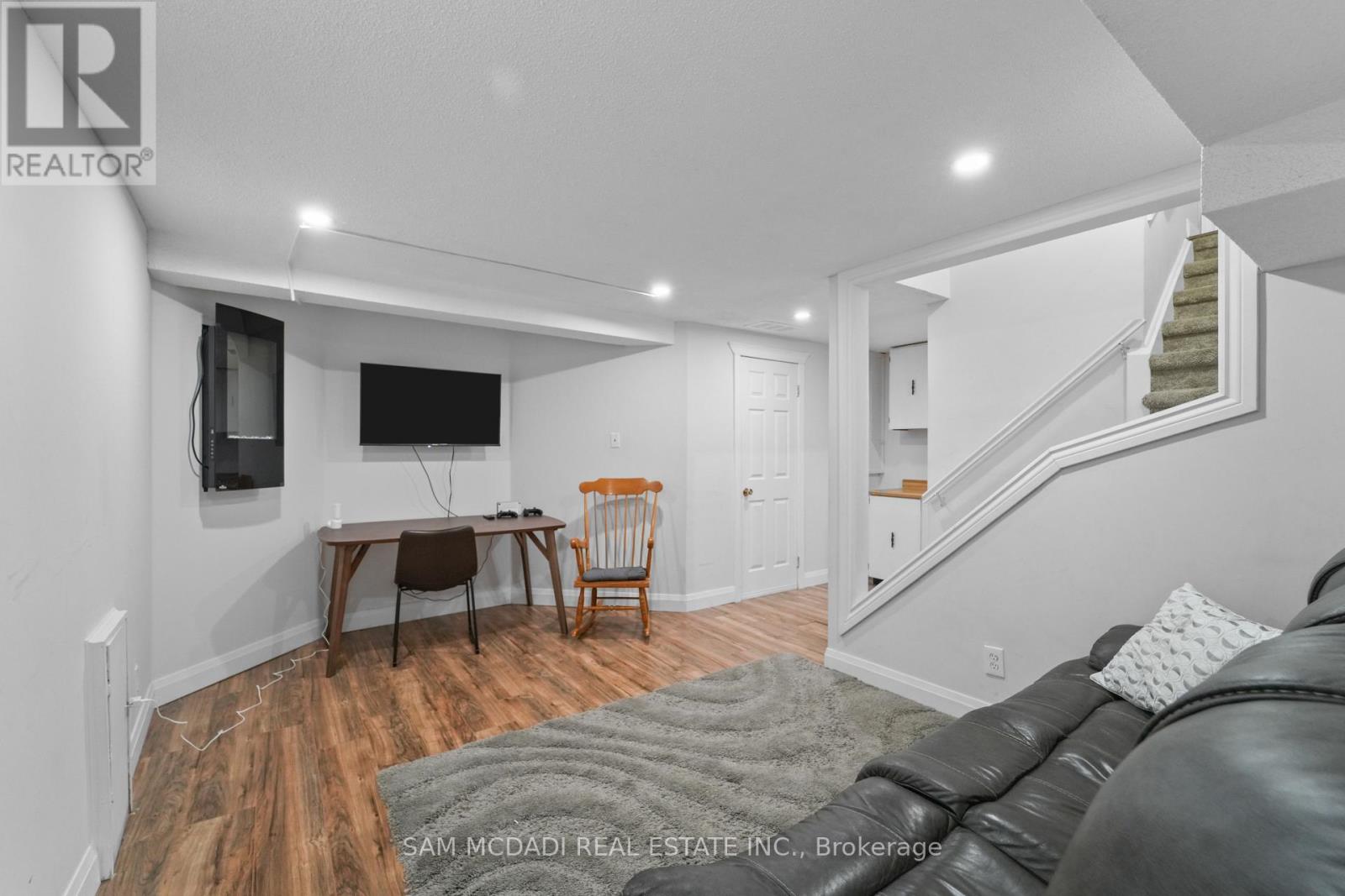 6251 Saltmarsh Court, Mississauga, Ontario  L5N 5V9 - Photo 33 - W13630208