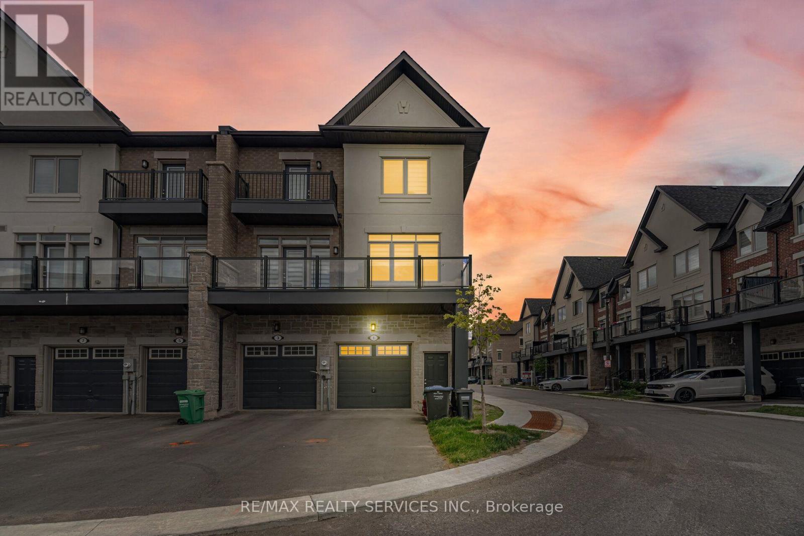 1 Springdale Avenue, Caledon, Ontario  L7C 4L4 - Photo 2 - W13630212