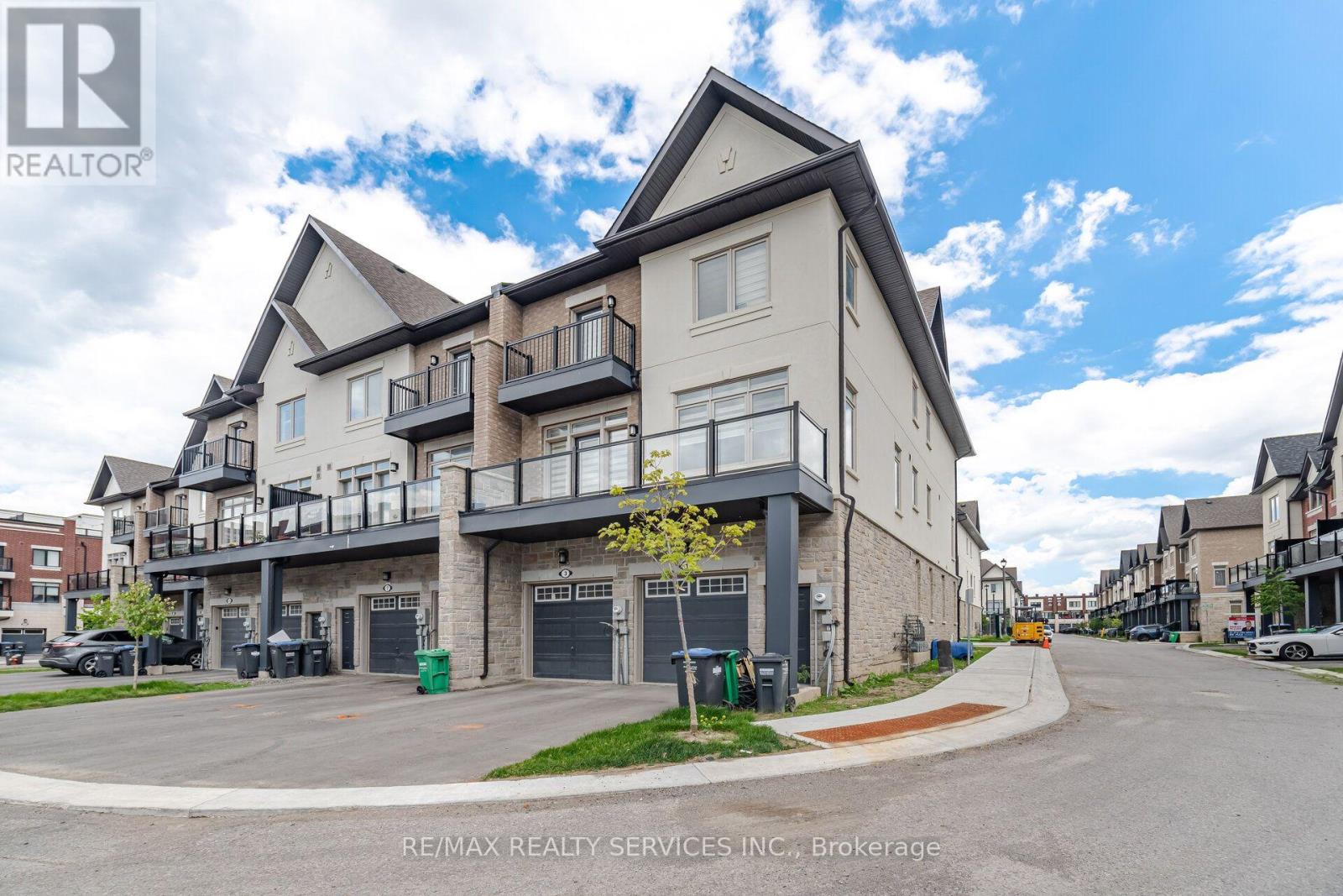 1 Springdale Avenue, Caledon, Ontario  L7C 4L4 - Photo 4 - W13630212