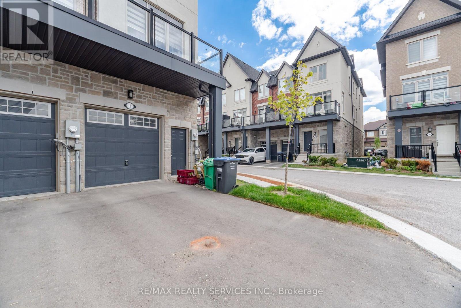 1 Springdale Avenue, Caledon, Ontario  L7C 4L4 - Photo 5 - W13630212