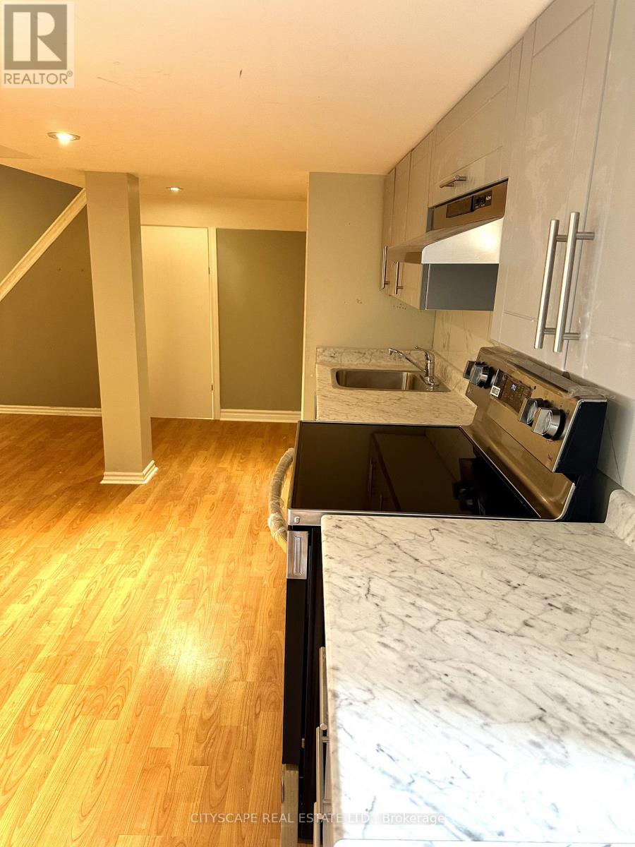 116 Rexway Drive E, Halton Hills, Ontario  L7G 1R6 - Photo 17 - W13630218