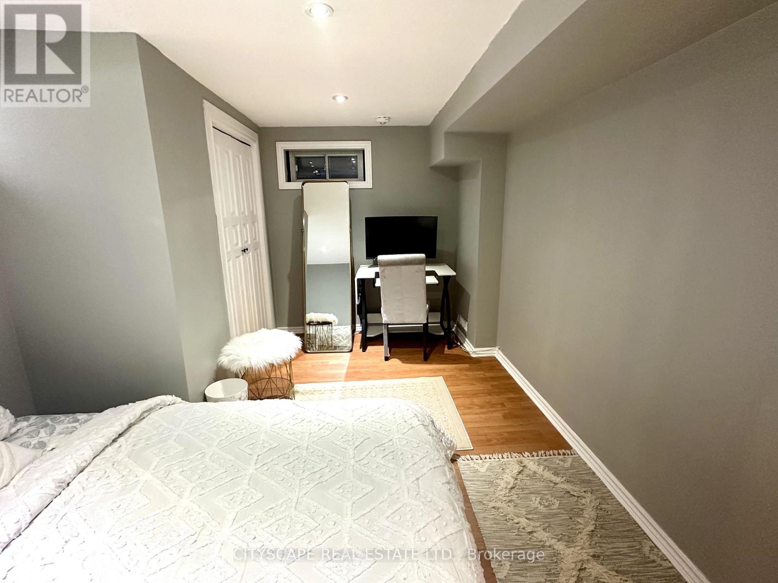 116 Rexway Drive E, Halton Hills, Ontario  L7G 1R6 - Photo 6 - W13630218