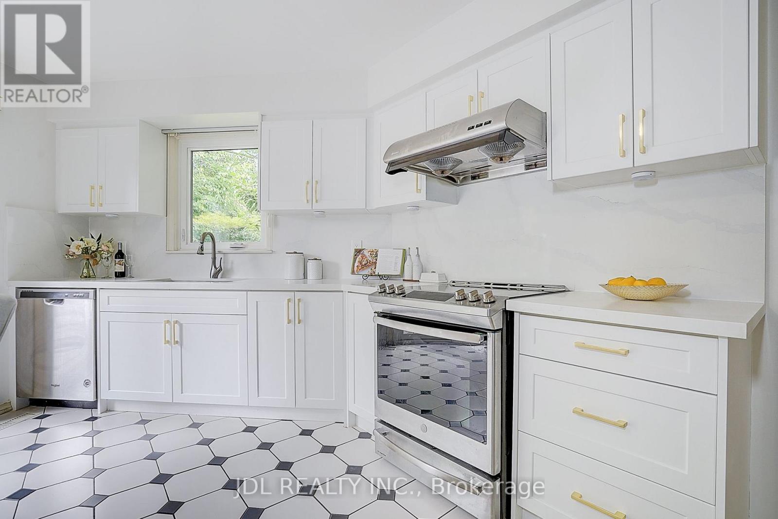 20 Mossgrove Trail, Toronto, Ontario  M2L 2W3 - Photo 21 - C13570564