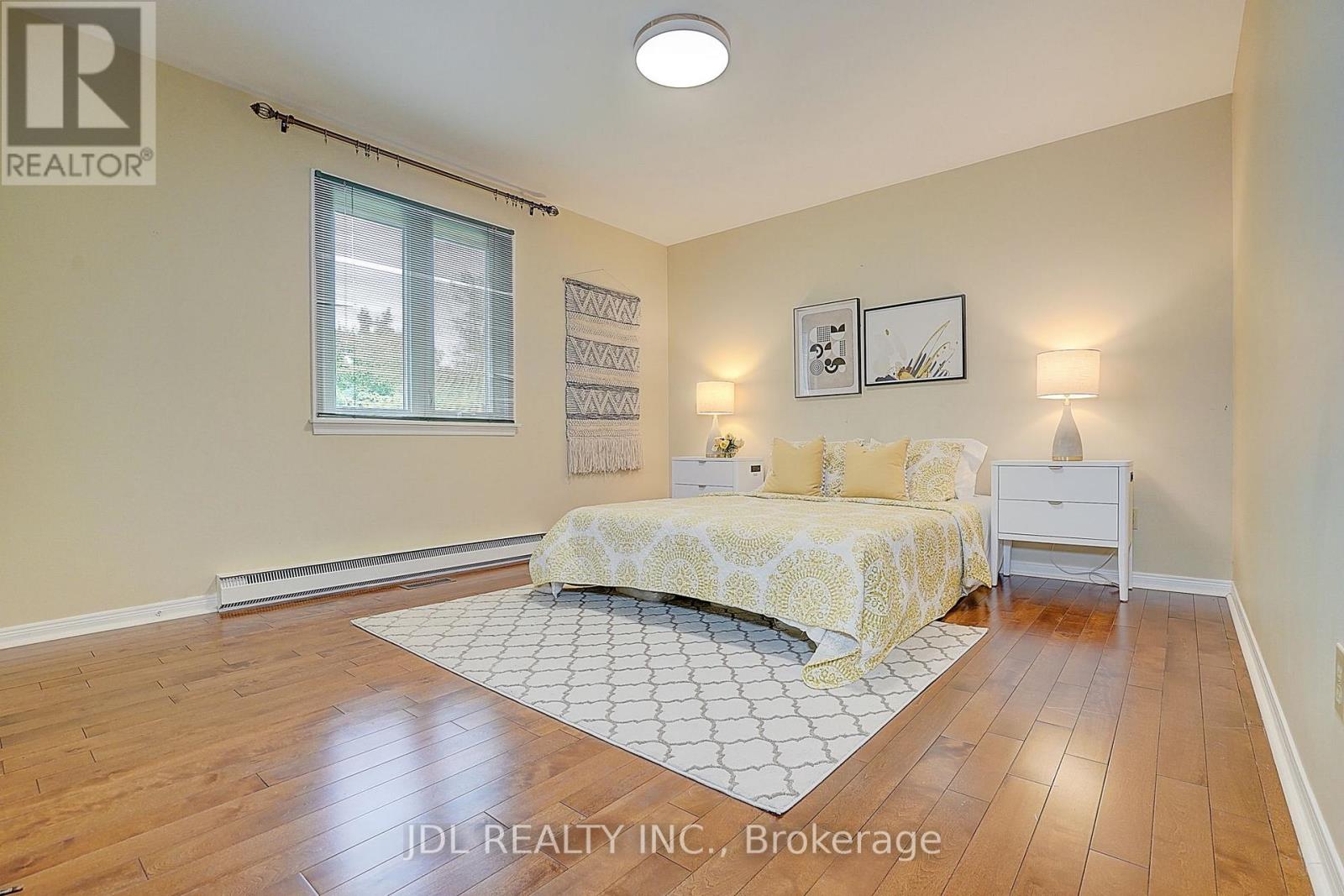 20 Mossgrove Trail, Toronto, Ontario  M2L 2W3 - Photo 35 - C13570564