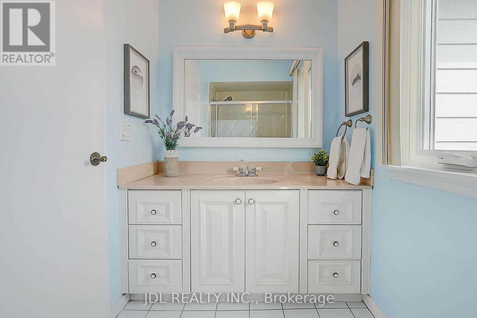 20 Mossgrove Trail, Toronto, Ontario  M2L 2W3 - Photo 43 - C13570564