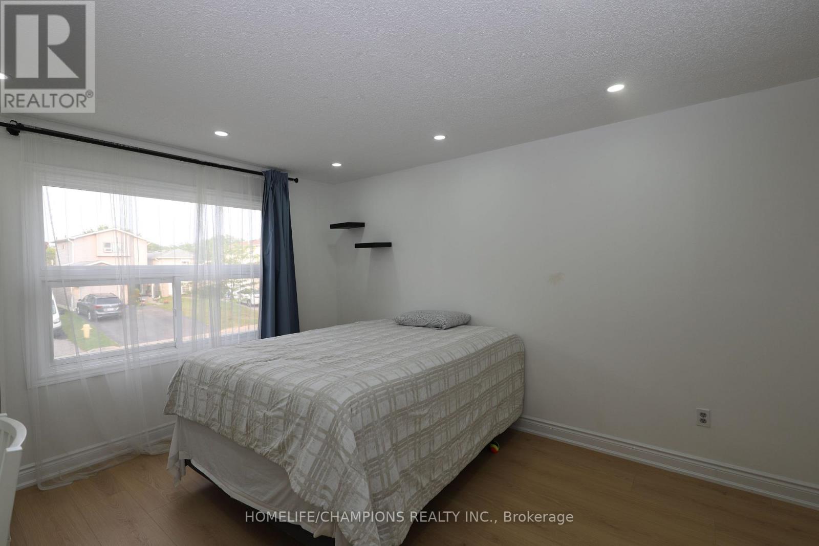 1428 Outlet Drive, Oshawa, Ontario  L1J 7Z5 - Photo 8 - E13629068