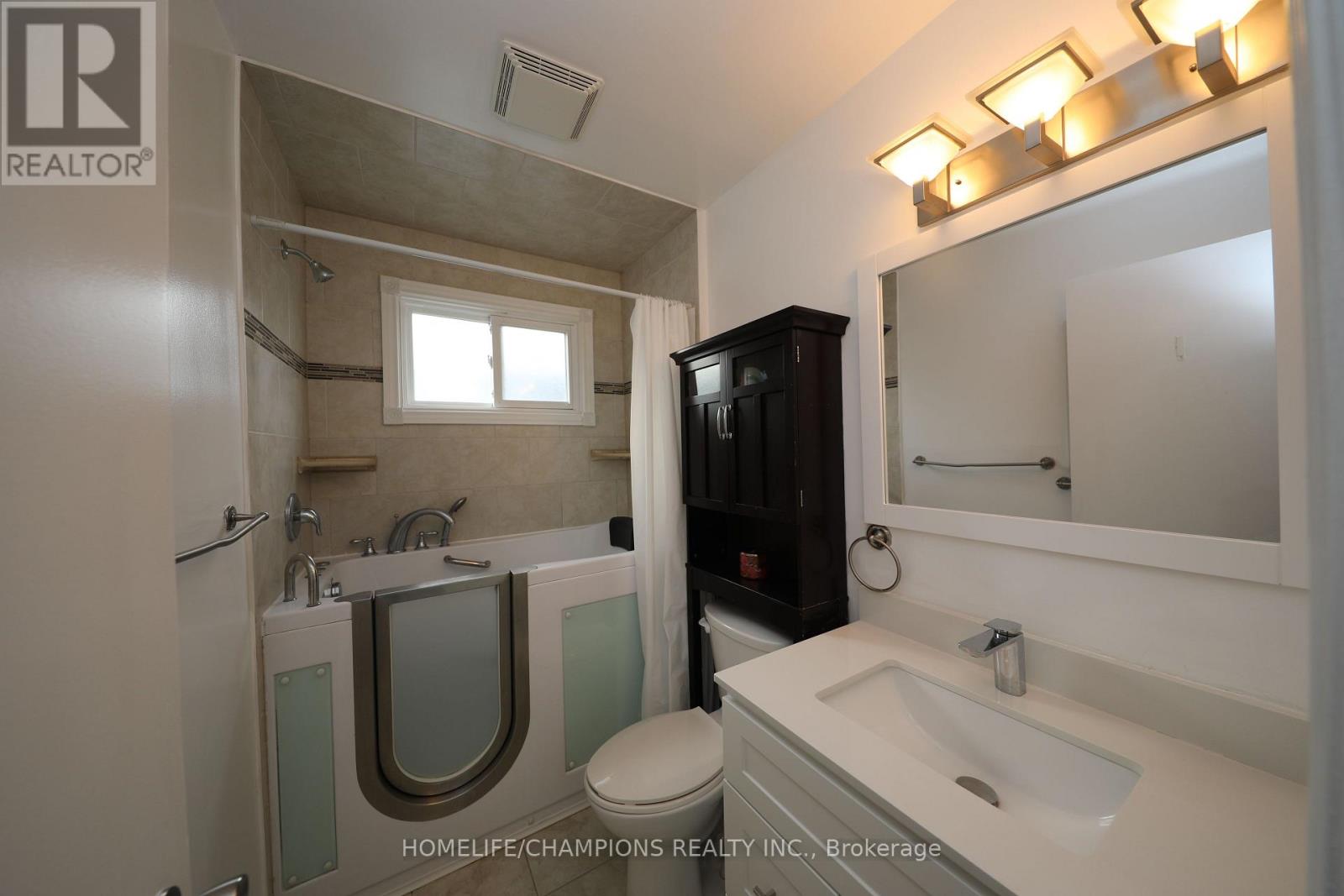 1428 Outlet Drive, Oshawa, Ontario  L1J 7Z5 - Photo 9 - E13629068