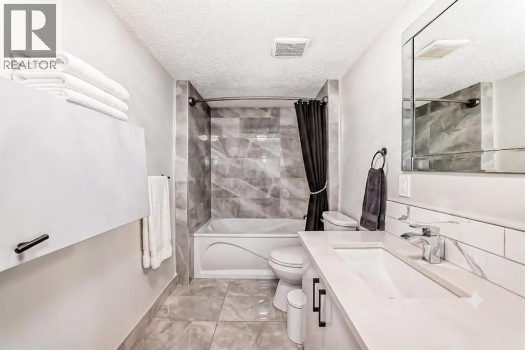 382 Cove Road, Chestermere, Alberta  T1X 1J6 - Photo 50 - A2333655