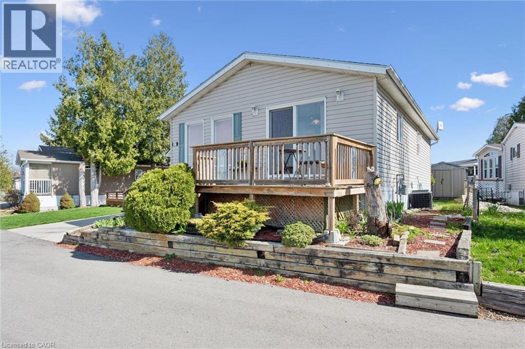 27 Trillium Beach Drive, Puslinch, Ontario  N0B 2J0 - Photo 2 - 40852547