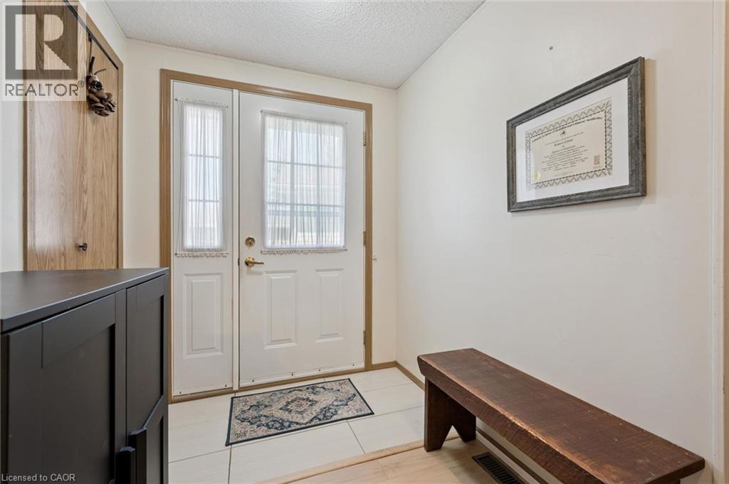 27 Trillium Beach Drive, Puslinch, Ontario  N0B 2J0 - Photo 6 - 40852547