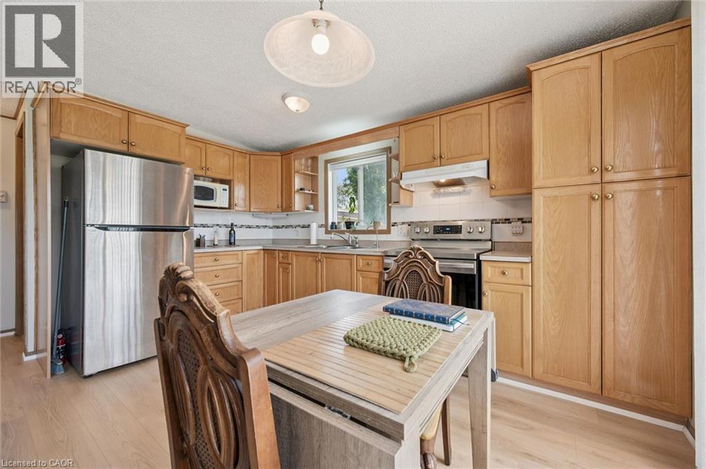 27 Trillium Beach Drive, Puslinch, Ontario  N0B 2J0 - Photo 13 - 40852547