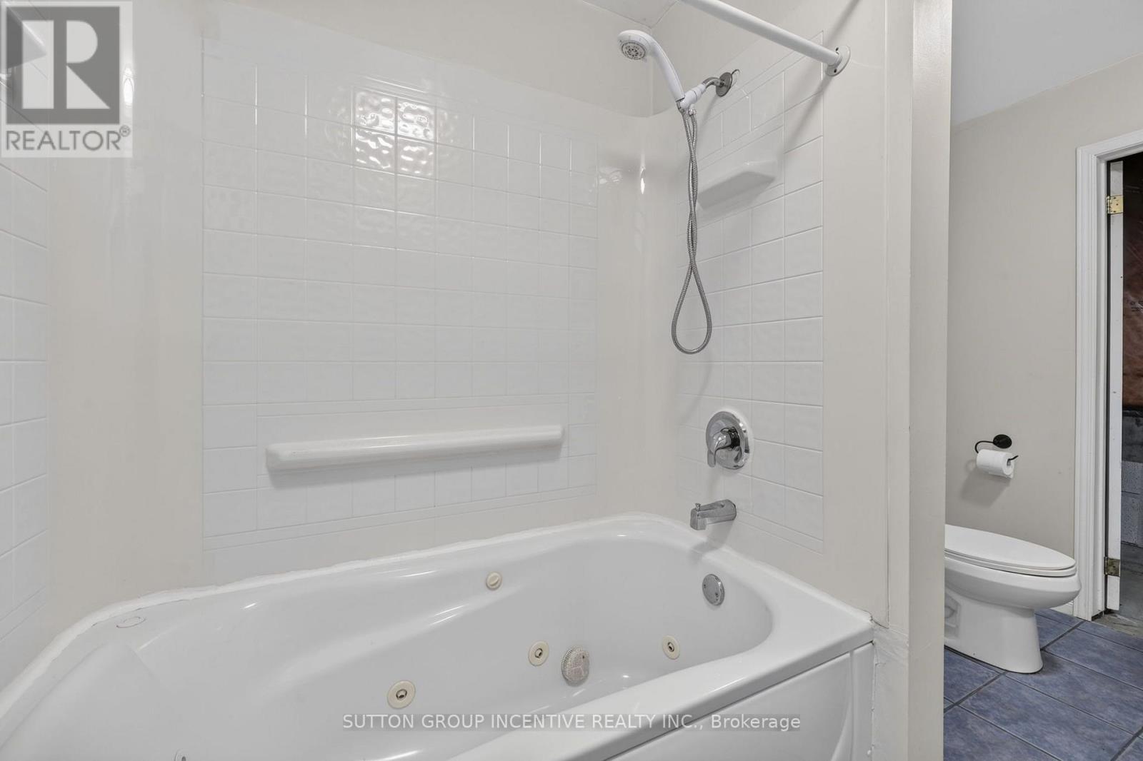 32 Sundew Drive, Barrie, Ontario  L4N 9L8 - Photo 33 - S13599954
