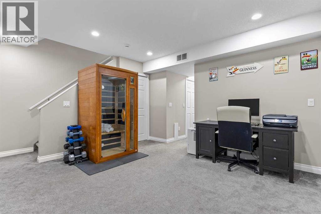 9 Citadel Point NW, Calgary, Alberta  T3G 5L2 - Photo 26 - A2328790