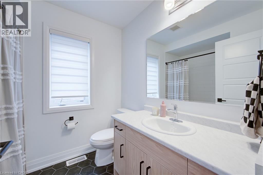 58 Routley Street, Kitchener, Ontario  N2R 0S2 - Photo 36 - 40849949