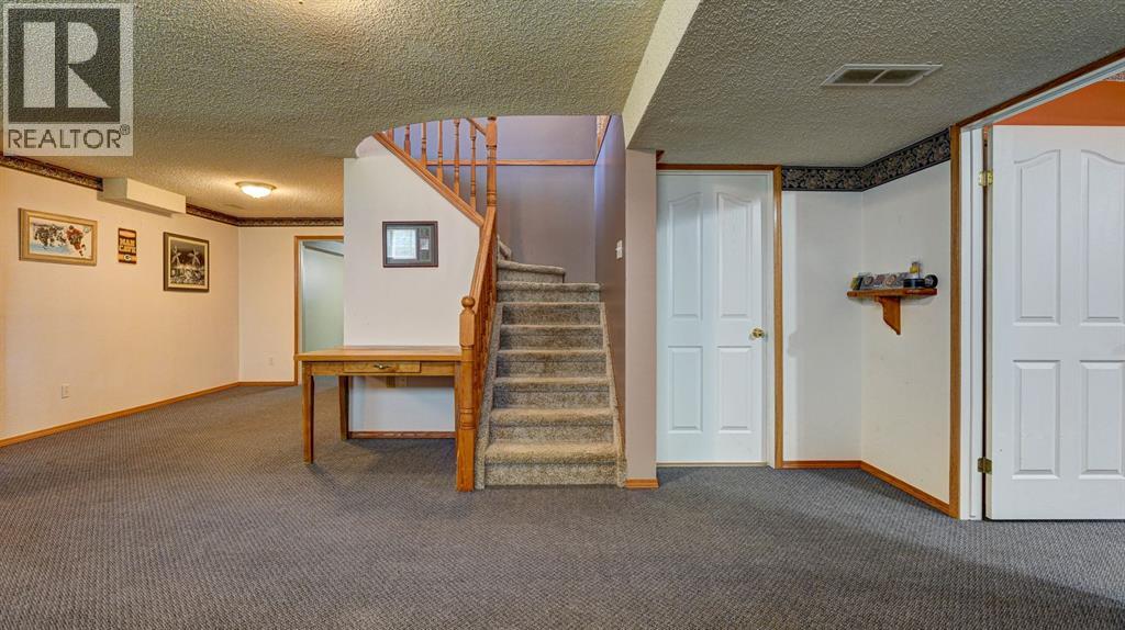 529 53 Avenue W, Claresholm, Alberta  T0L 0T0 - Photo 38 - A2332579