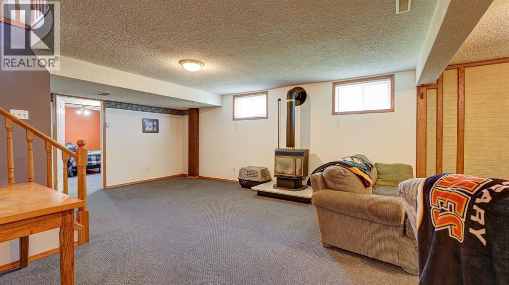 529 53 Avenue W, Claresholm, Alberta  T0L 0T0 - Photo 30 - A2332579