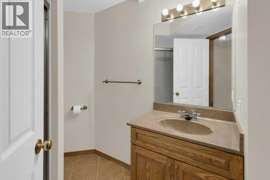 120 Gleneagles Terrace, Cochrane, Alberta  T4C 1W6 - Photo 31 - A2333824