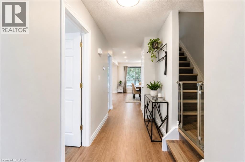 33 Raleigh Street Unit# A, Brantford, Ontario  N3T 1J8 - Photo 2 - 40799703