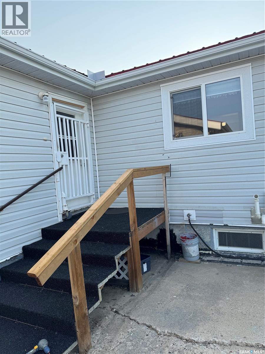 24 13th Avenue Se, Swift Current, Saskatchewan  S9H 4C3 - Photo 24 - SK038233