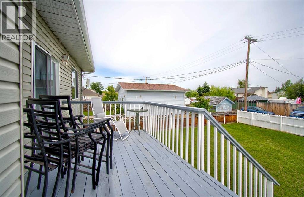 434 9 Street, Beiseker, Alberta  T0M 0G0 - Photo 36 - A2334060