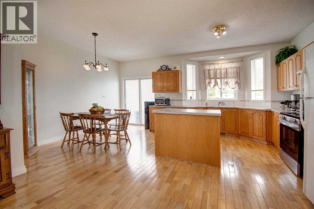 434 9 Street, Beiseker, Alberta  T0M 0G0 - Photo 9 - A2334060