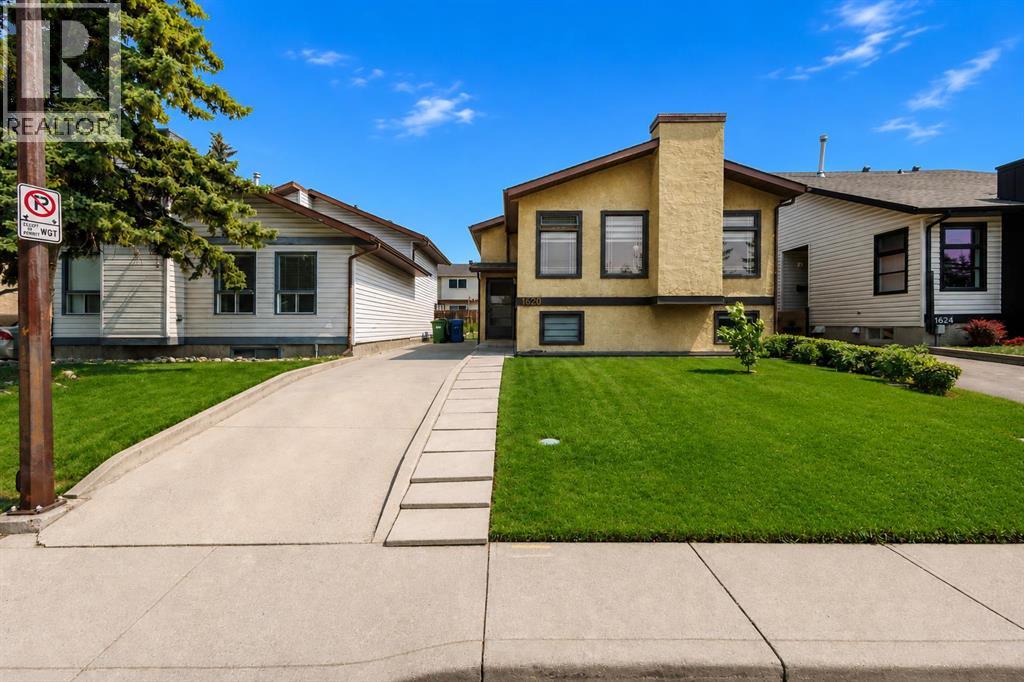 1620 47 Street SW, calgary, Alberta