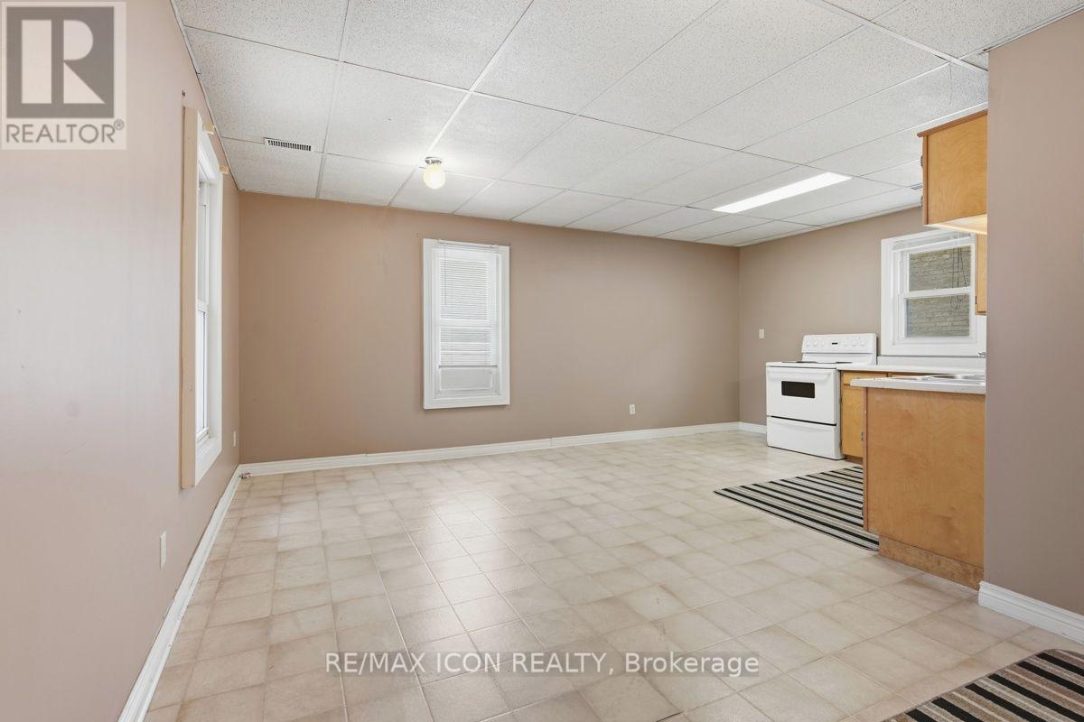 159 Front Street W, Strathroy-Caradoc, Ontario  N7G 1Y1 - Photo 33 - X13630310