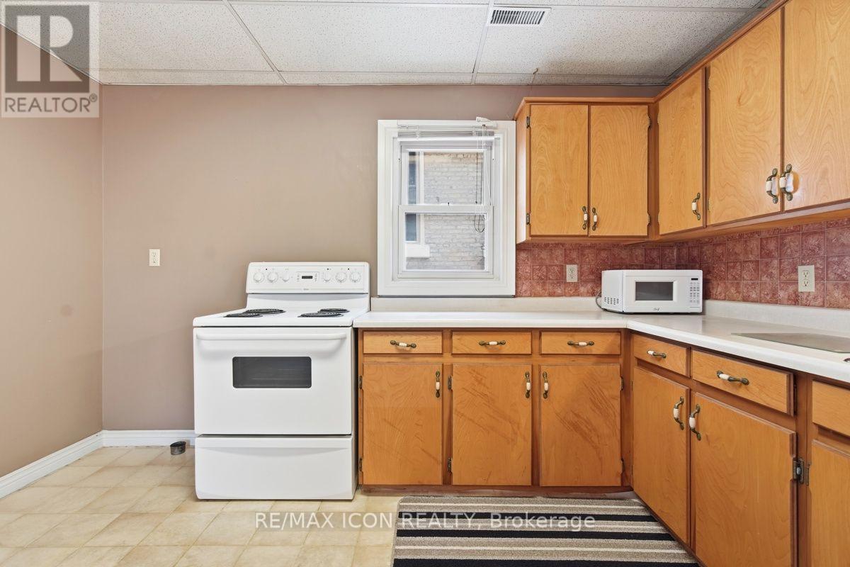 159 Front Street W, Strathroy-Caradoc, Ontario  N7G 1Y1 - Photo 37 - X13630310