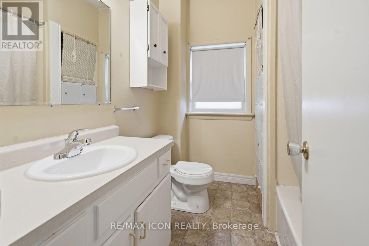 159 Front Street W, Strathroy-Caradoc, Ontario  N7G 1Y1 - Photo 39 - X13630310