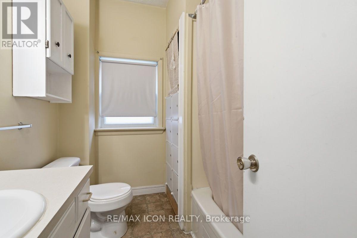 159 Front Street W, Strathroy-Caradoc, Ontario  N7G 1Y1 - Photo 40 - X13630310