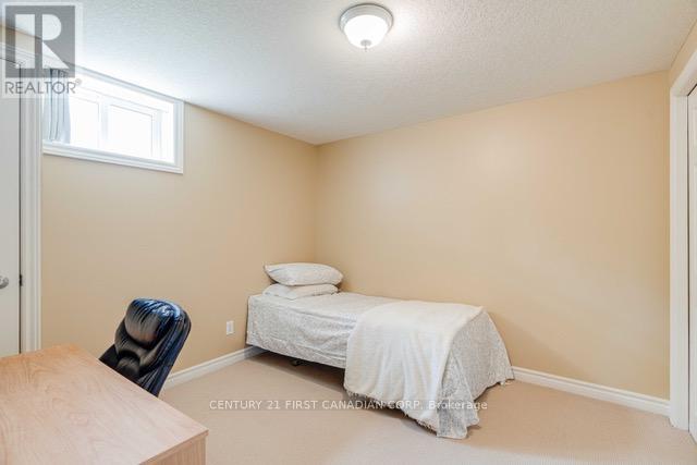 Lower - 216 Irving Place, London East, Ontario  N5V 2H9 - Photo 12 - X13630324