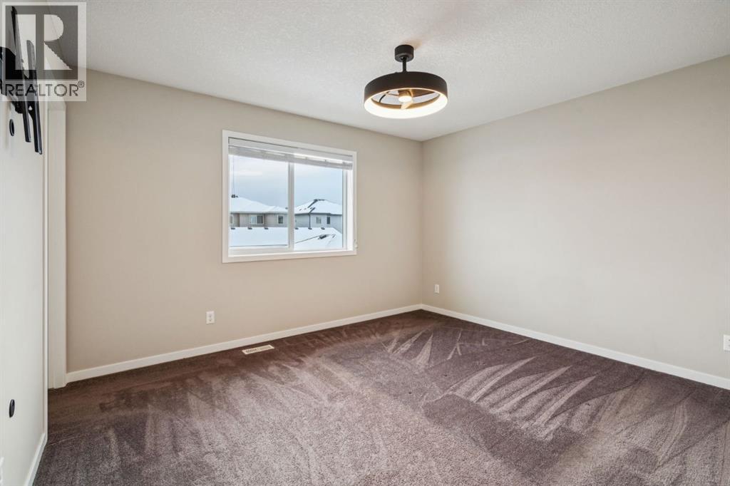 173 Willow Green, Cochrane, Alberta  T4C 0Y9 - Photo 8 - A2326955