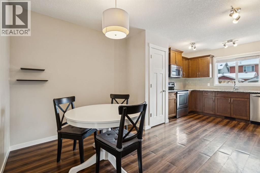 173 Willow Green, Cochrane, Alberta  T4C 0Y9 - Photo 7 - A2326955
