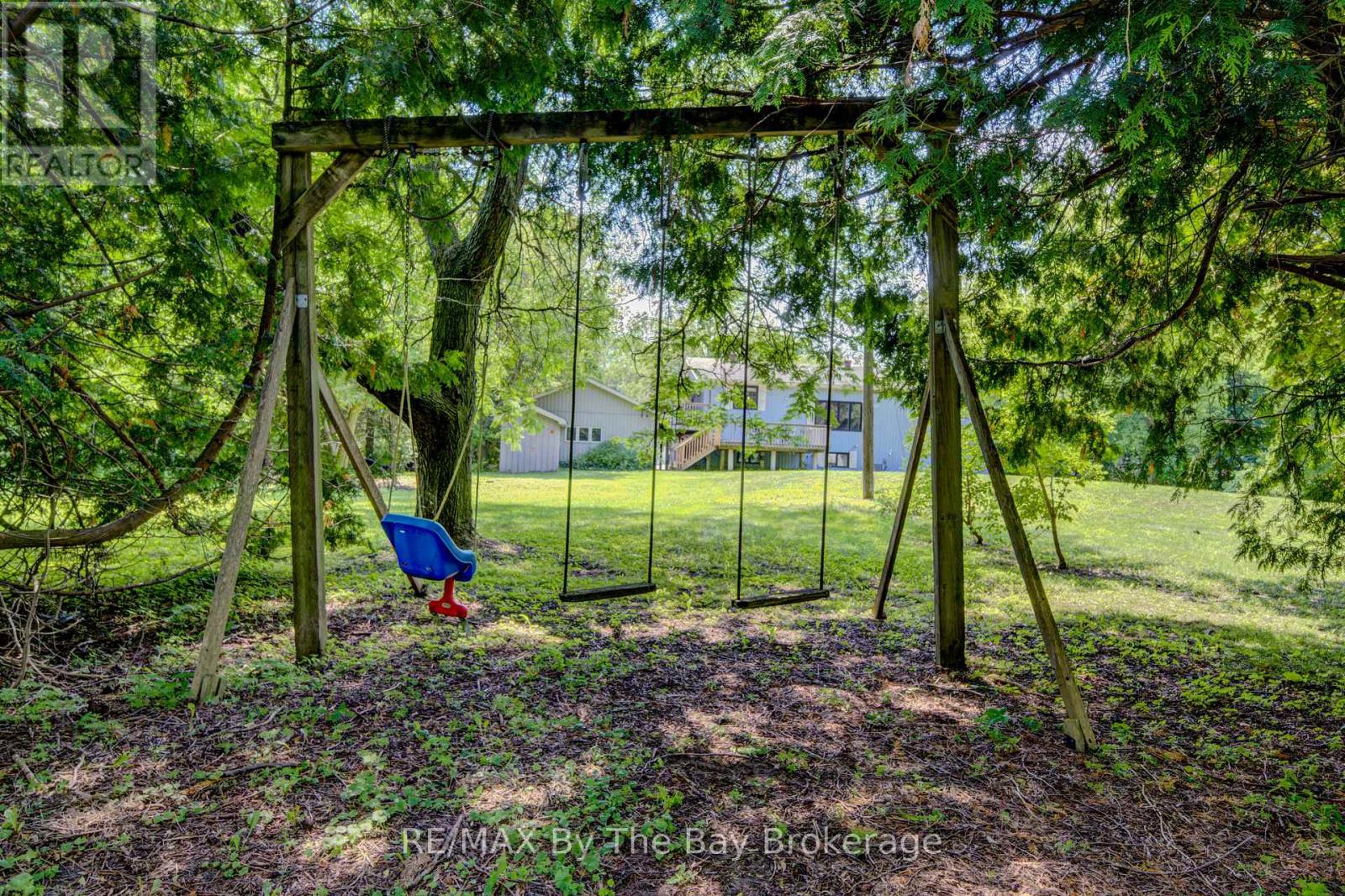 258 Sunnidale Street, Clearview, Ontario  L0M 1S0 - Photo 44 - S13629786