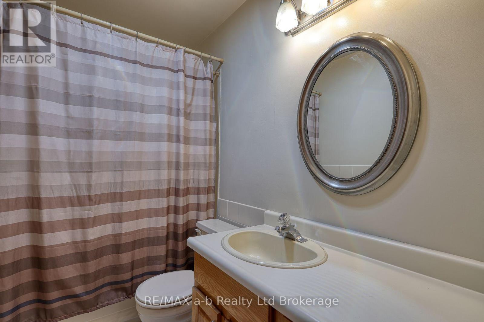 6752 Beattie Street, London South, Ontario  N6P 1A7 - Photo 23 - X13630292