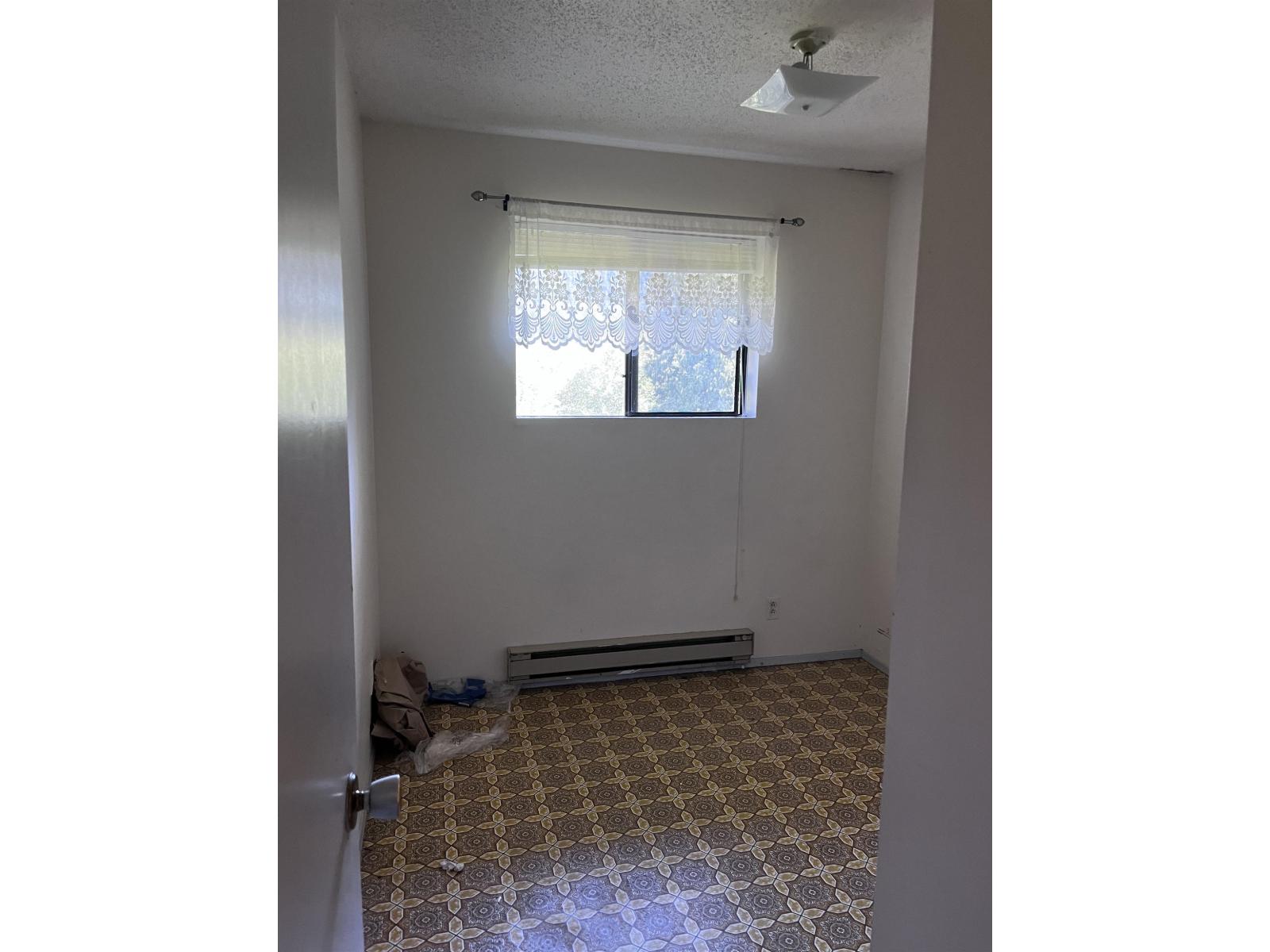 12408 Seux Road, Mission, British Columbia  V2V 4J1 - Photo 13 - R3097159
