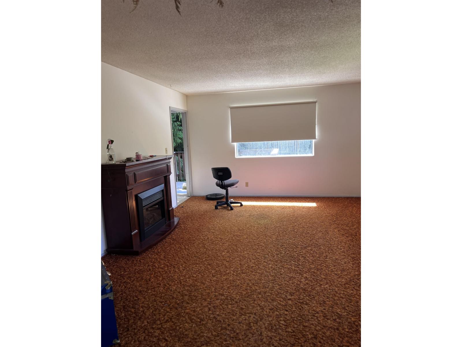 12408 Seux Road, Mission, British Columbia  V2V 4J1 - Photo 11 - R3097159