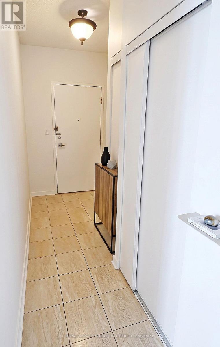 1812 - 230 Queens Quay W, Toronto, Ontario  M5J 2Y7 - Photo 12 - C13630322