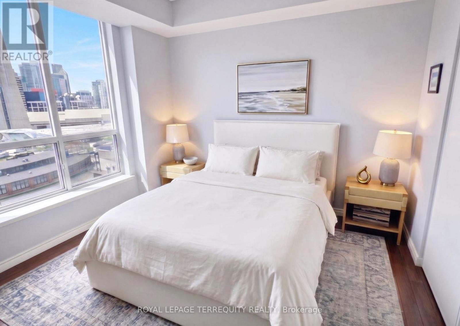 1812 - 230 Queens Quay W, Toronto, Ontario  M5J 2Y7 - Photo 6 - C13630322