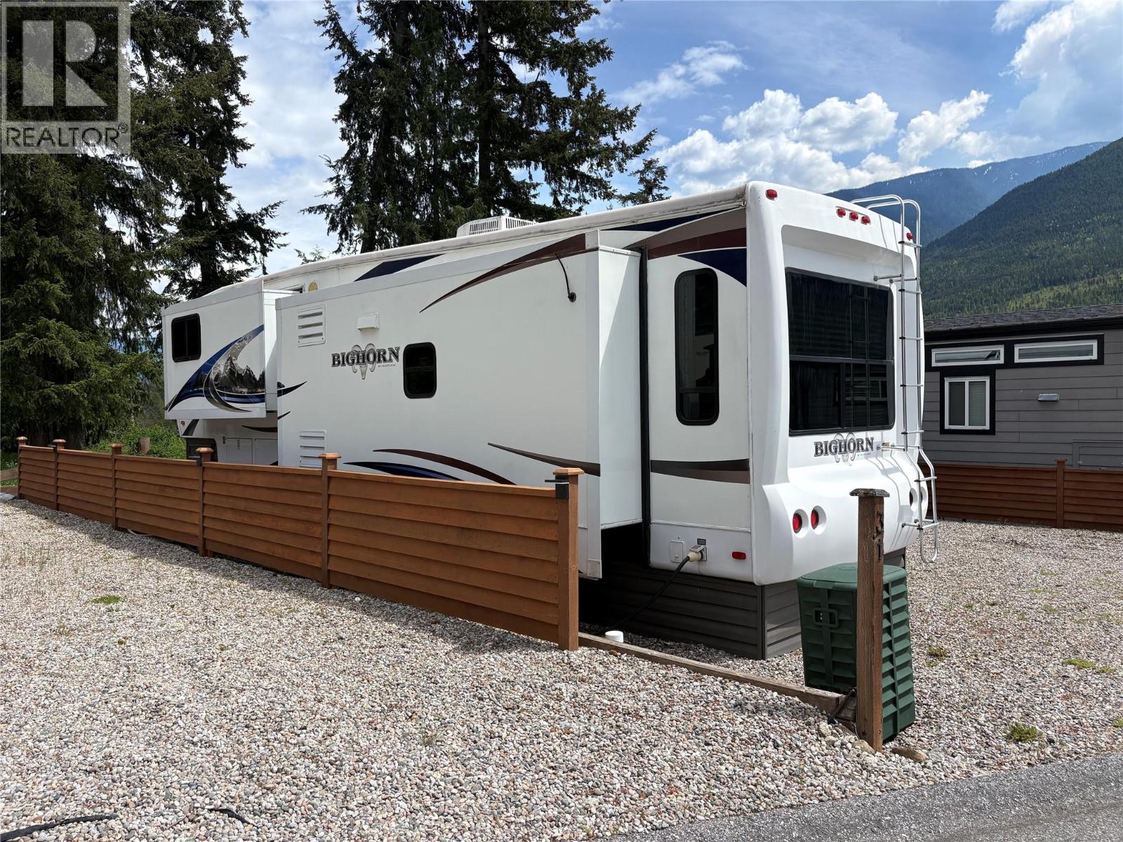 7298 3a Highway Unit# 31, Balfour, British Columbia  V1L 6S4 - Photo 6 - 10389248
