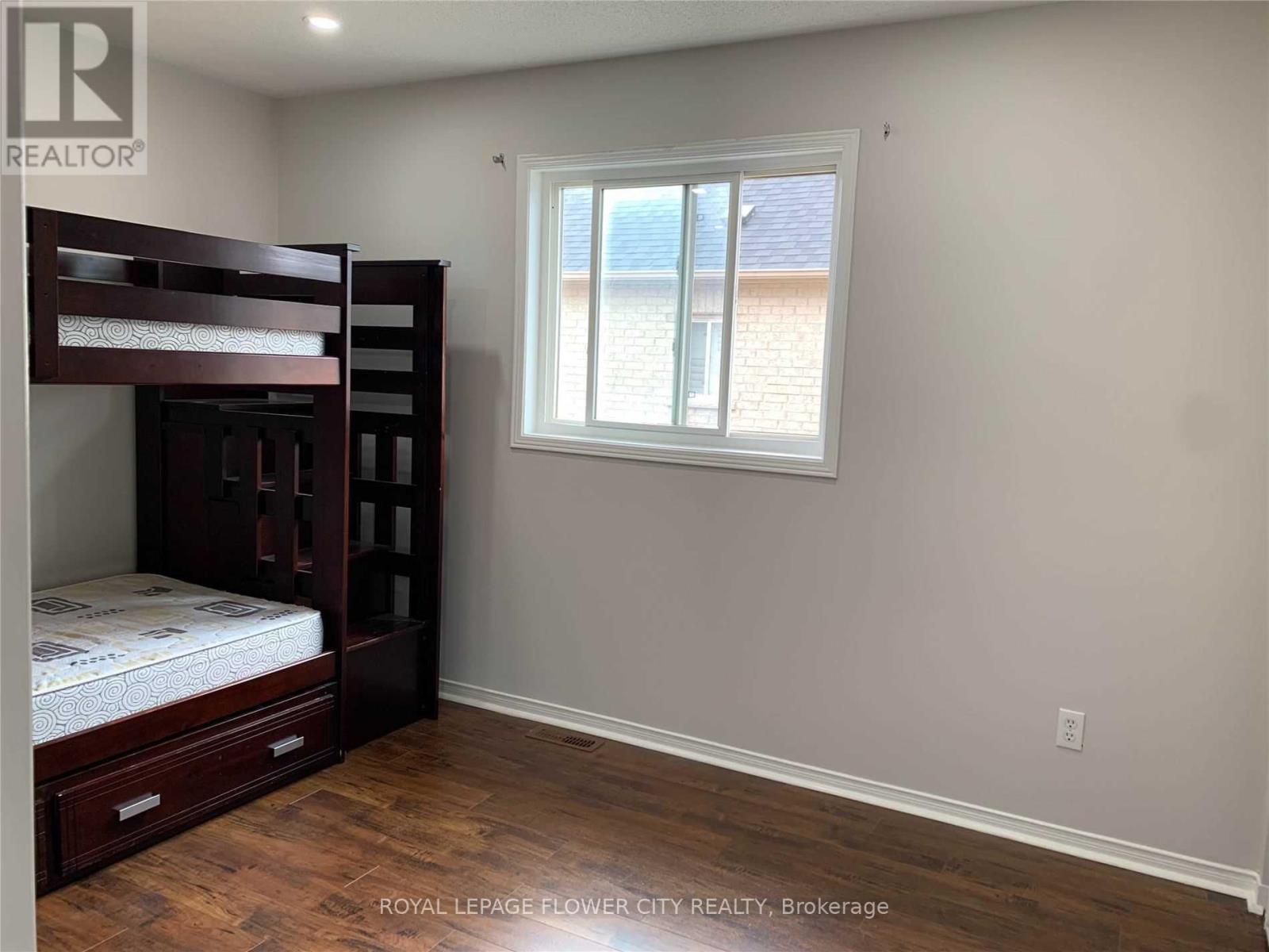 Upper - 7227 Para Place, Mississauga, Ontario  L5W 1K4 - Photo 31 - W13518772