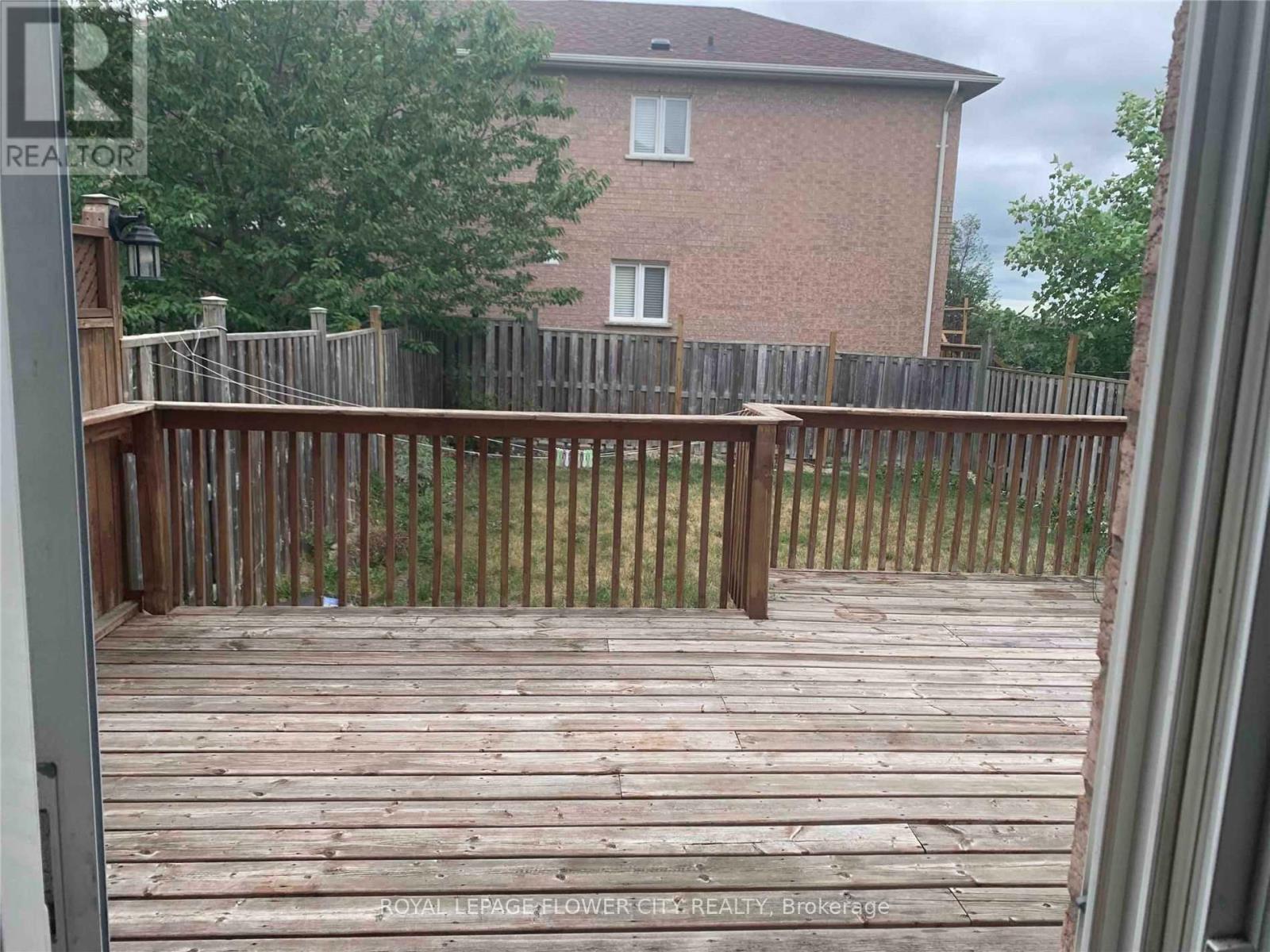 Upper - 7227 Para Place, Mississauga, Ontario  L5W 1K4 - Photo 34 - W13518772
