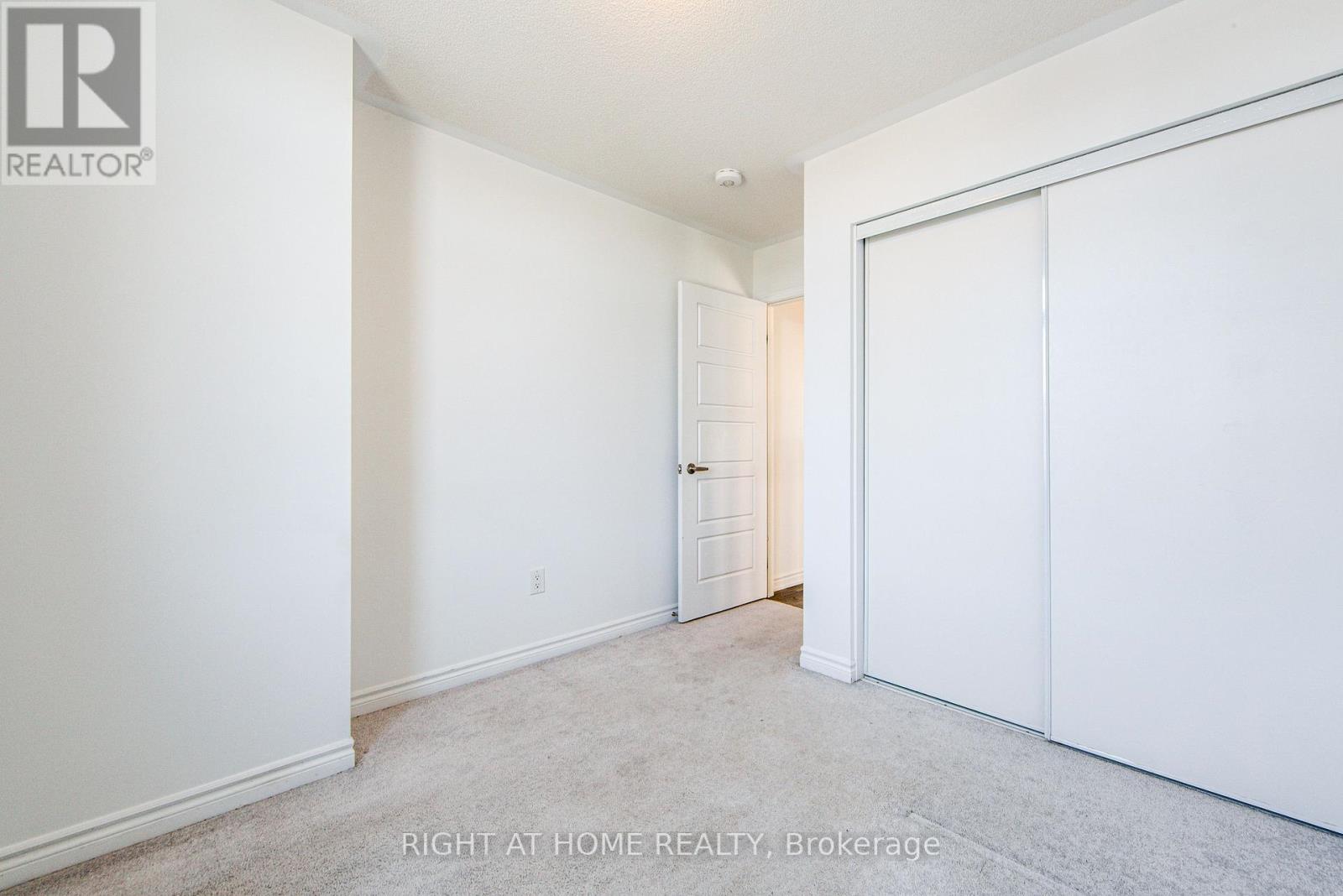 1270 Wintergreen Place, Milton, Ontario  L9E 1S4 - Photo 16 - W13630276