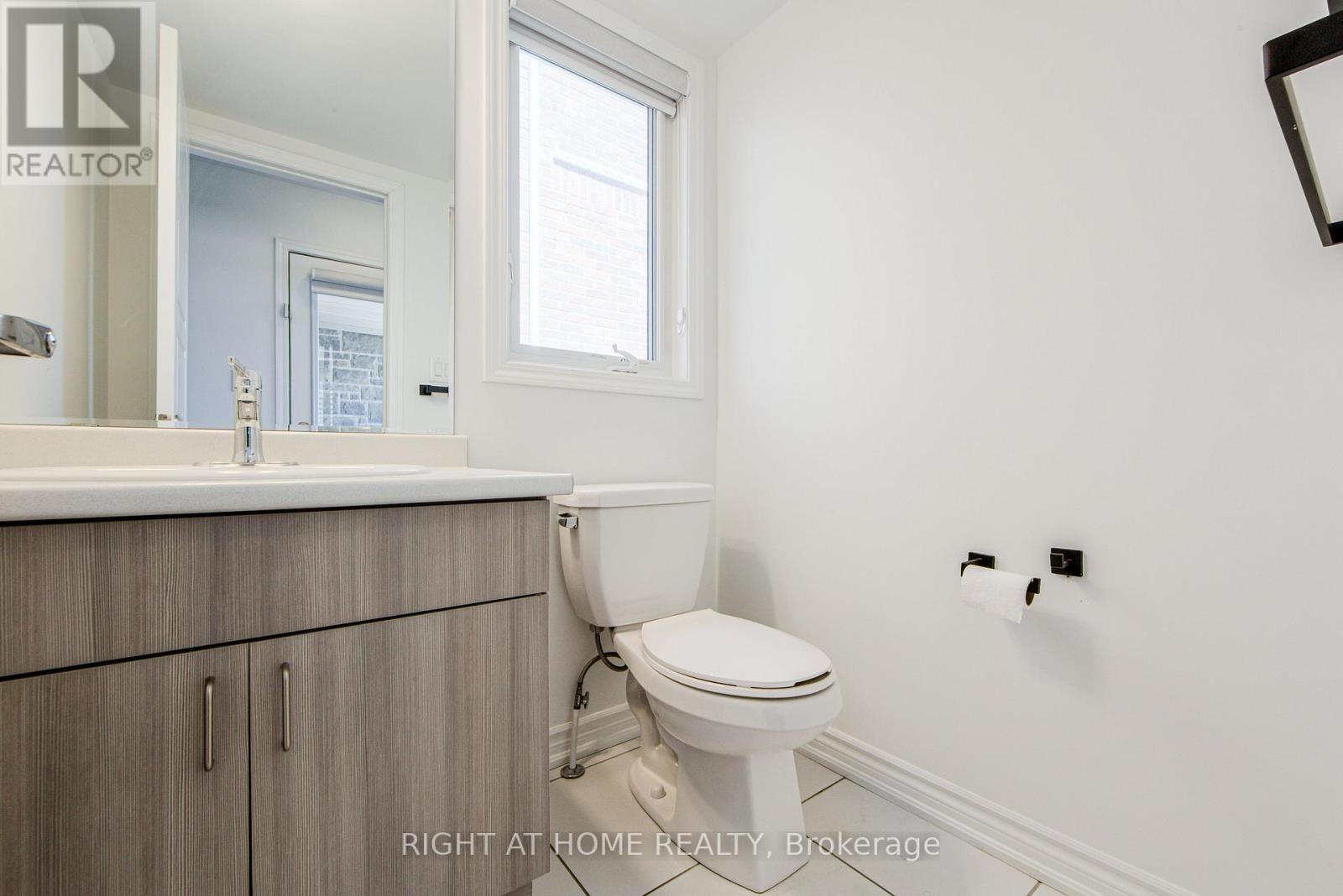 1270 Wintergreen Place, Milton, Ontario  L9E 1S4 - Photo 20 - W13630276