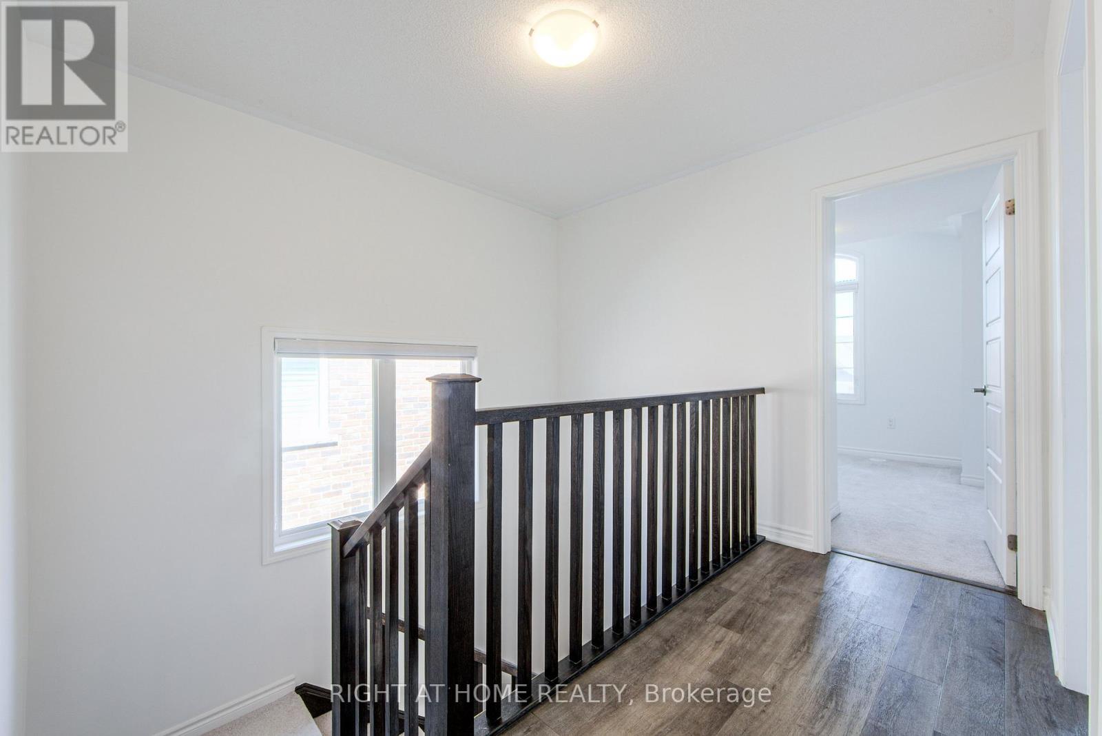 1270 Wintergreen Place, Milton, Ontario  L9E 1S4 - Photo 21 - W13630276