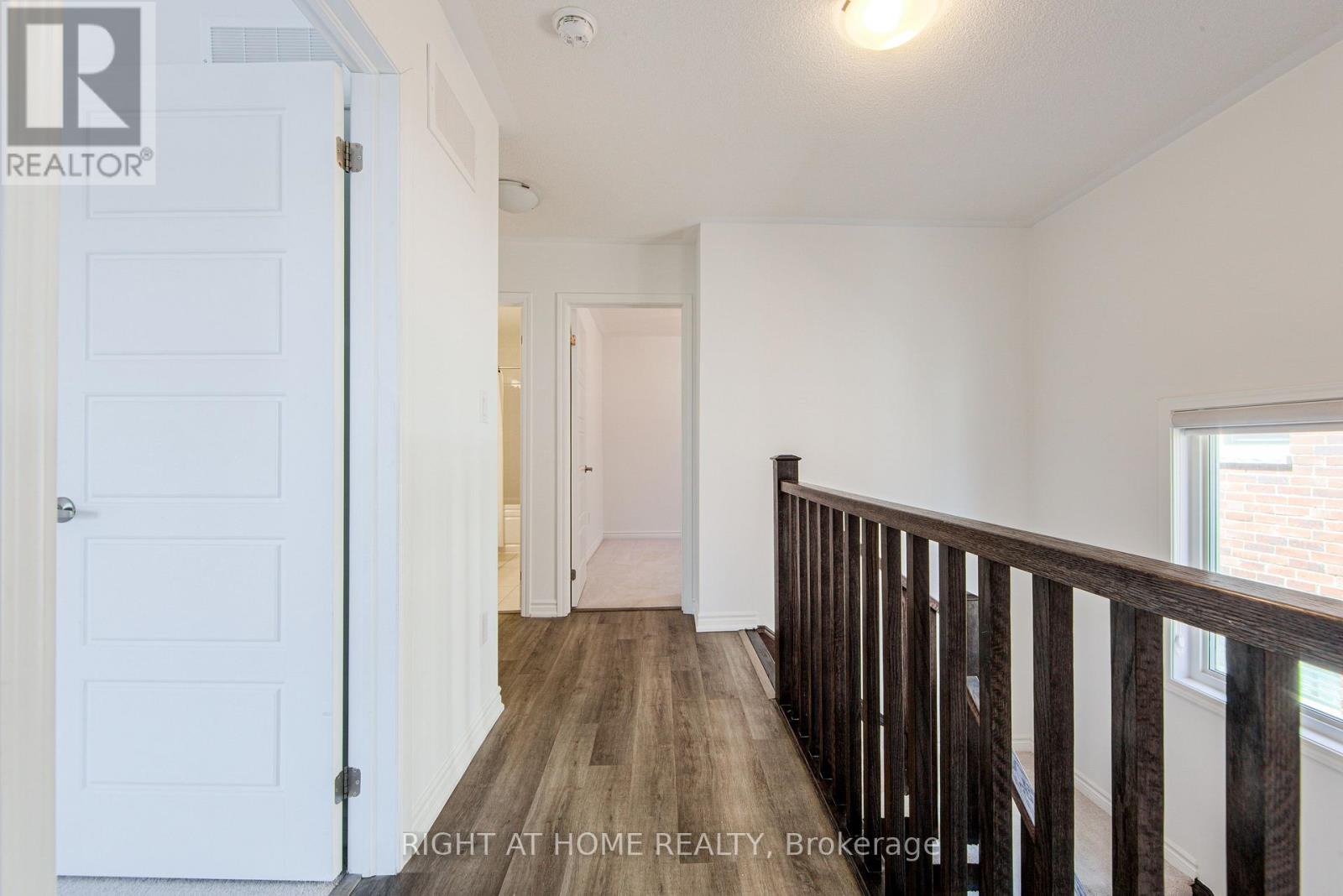 1270 Wintergreen Place, Milton, Ontario  L9E 1S4 - Photo 23 - W13630276
