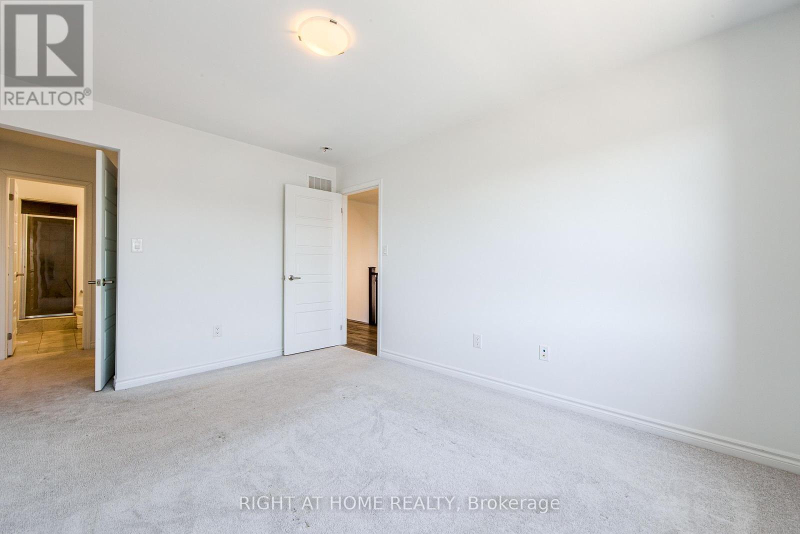 1270 Wintergreen Place, Milton, Ontario  L9E 1S4 - Photo 25 - W13630276